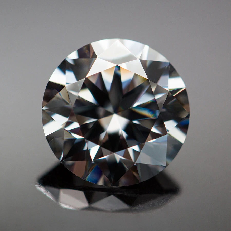 Eternal Spectrum Moissanite