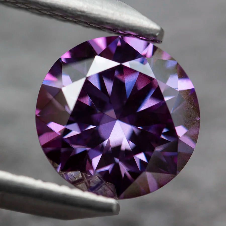 Eternal Spectrum Moissanite