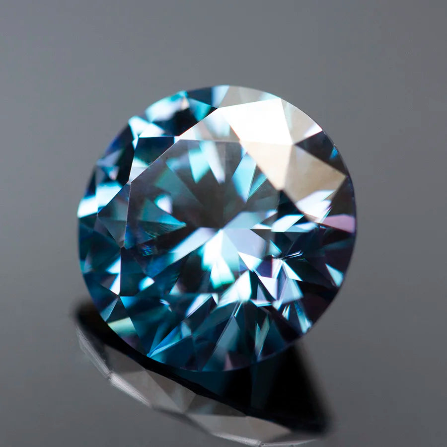 Eternal Spectrum Moissanite