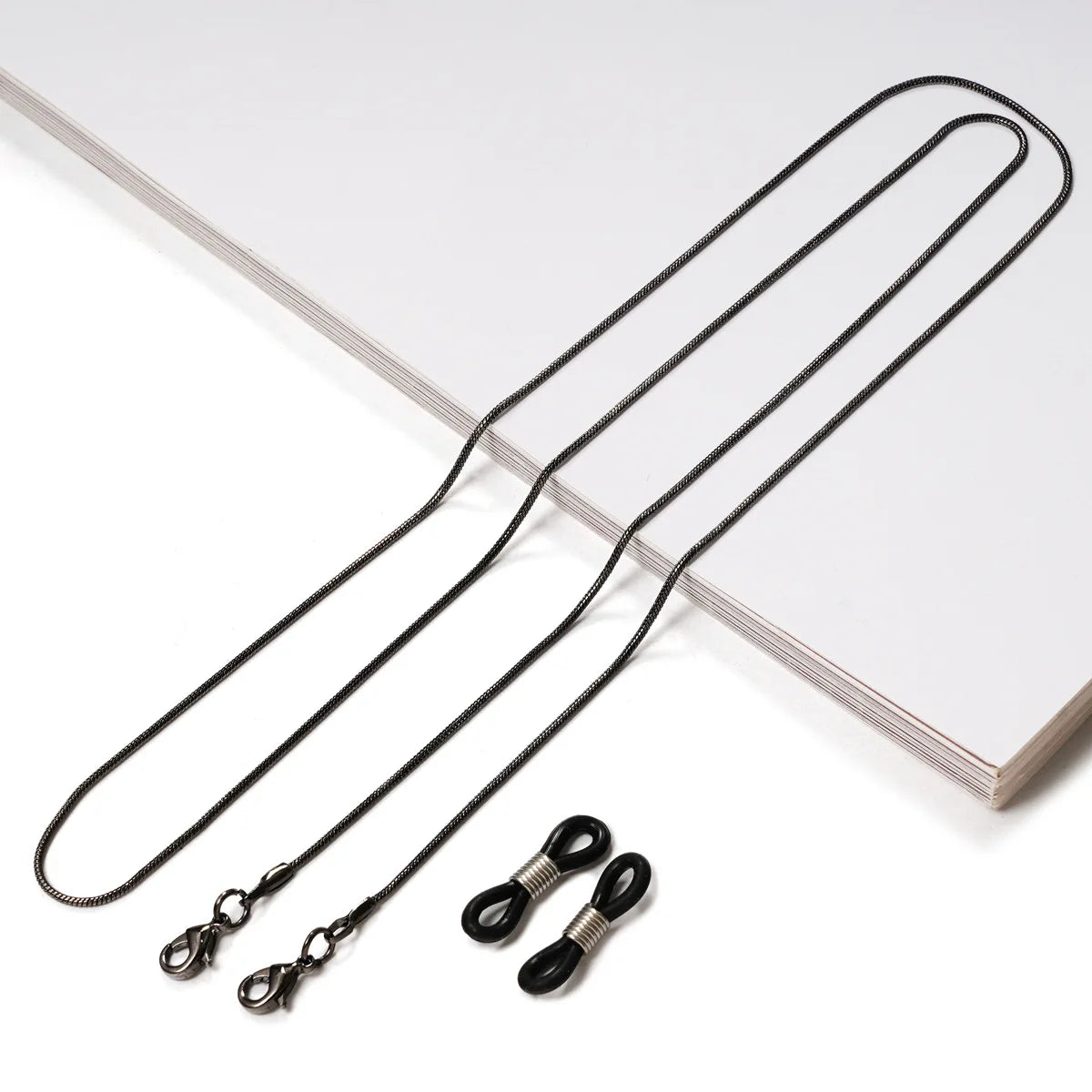 Lumière Eyewear Chain