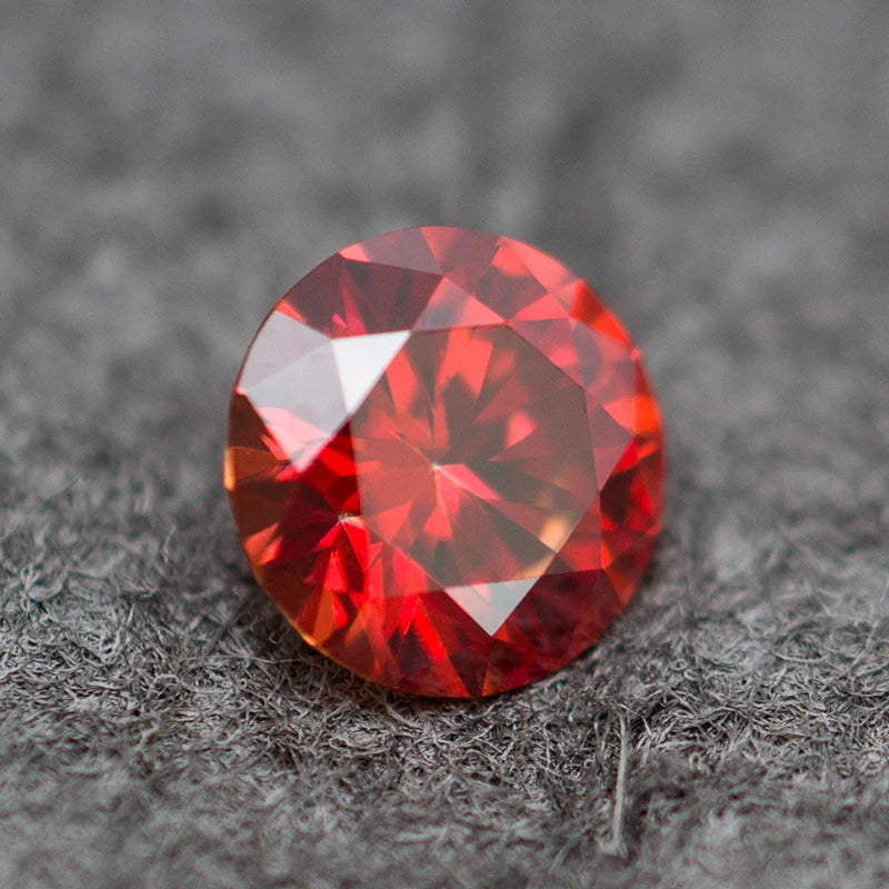 Eternal Spectrum Moissanite