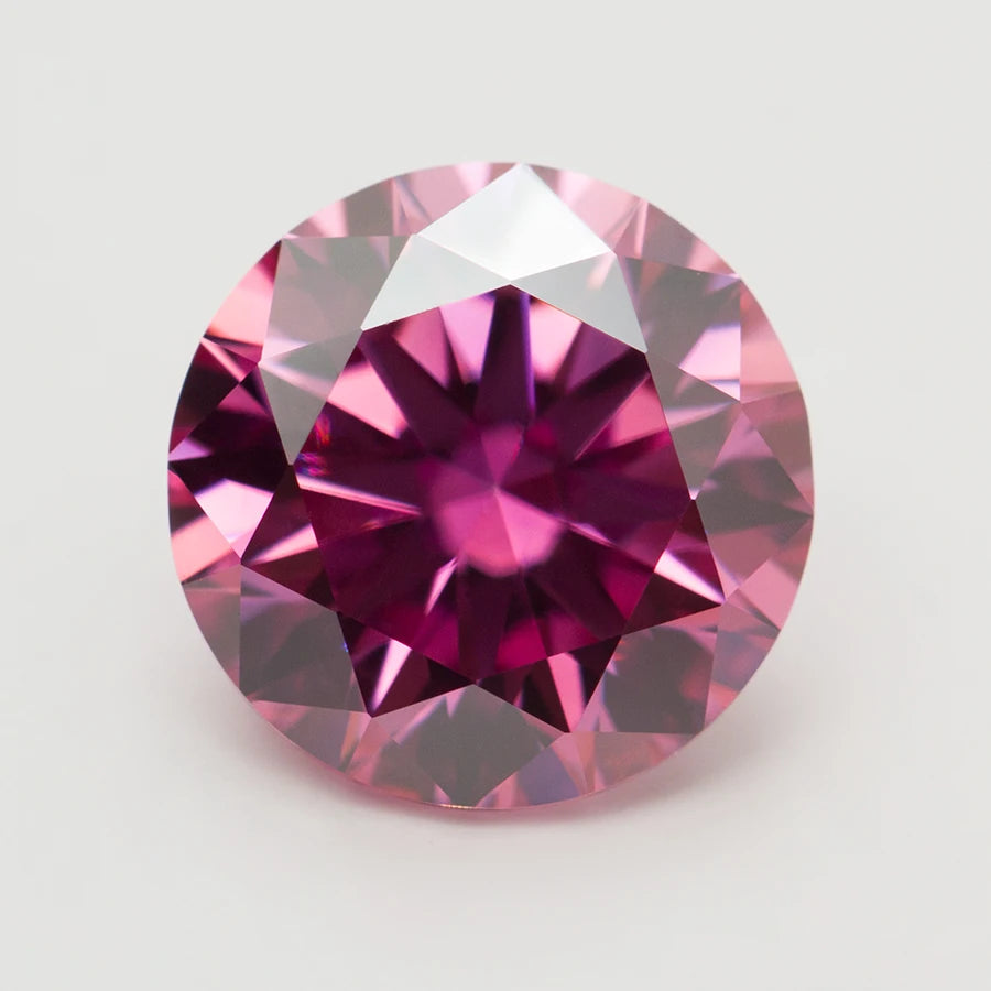 Eternal Spectrum Moissanite