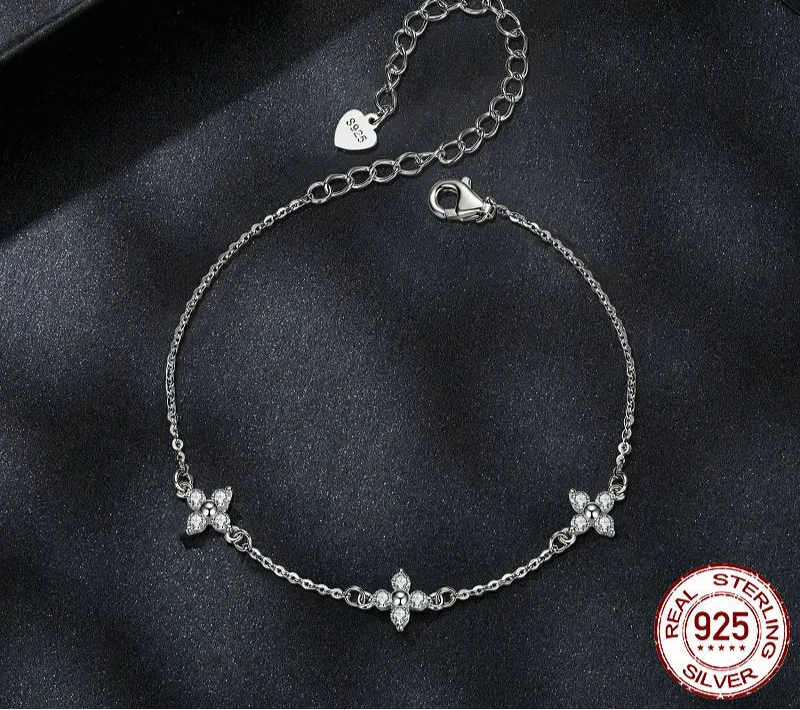 Ruwā Blossom – Fleur de Lumière