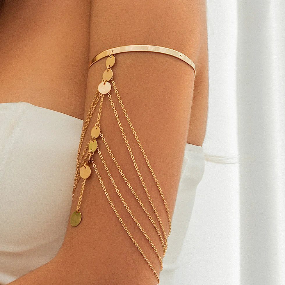 Al Thuraya Crystal Cuff