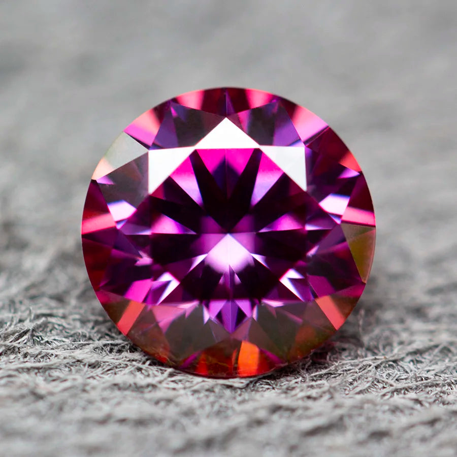 Eternal Spectrum Moissanite