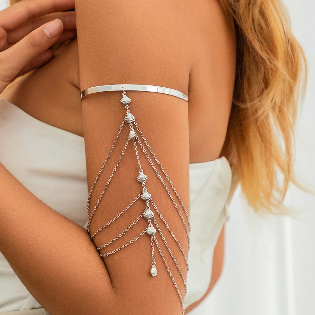Al Thuraya Crystal Cuff