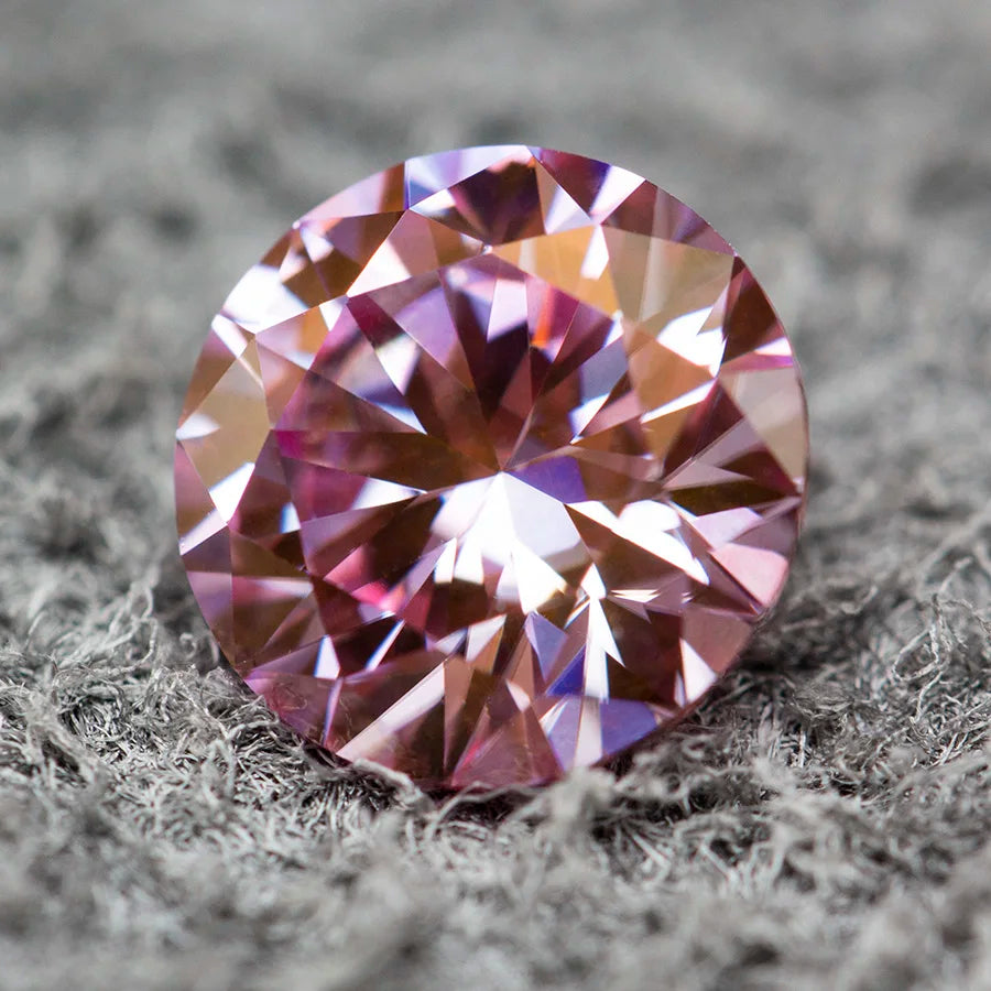 Eternal Spectrum Moissanite